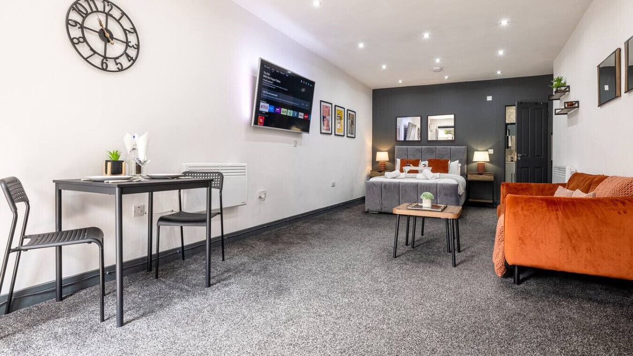 Photo of Livingroom in Cradley