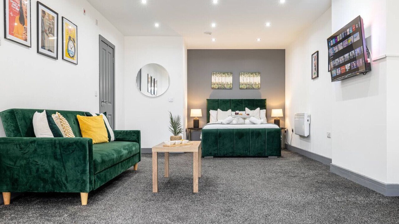 Photo of Bedroom in Cradley