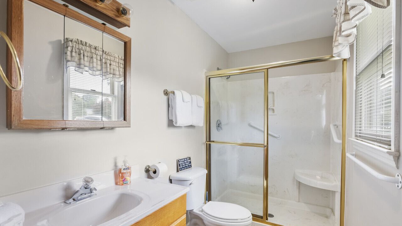Photo of Bathroom in Prosperity
