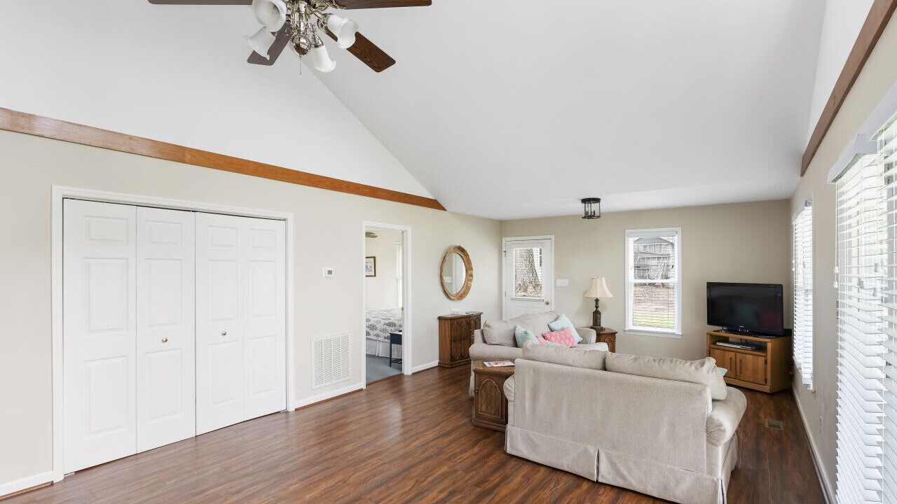 Photo of Livingroom in Prosperity