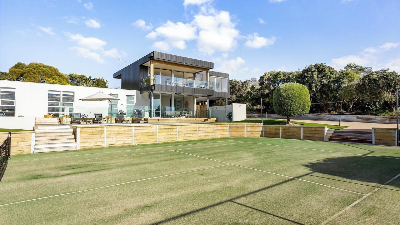 Photo of Others in Portsea