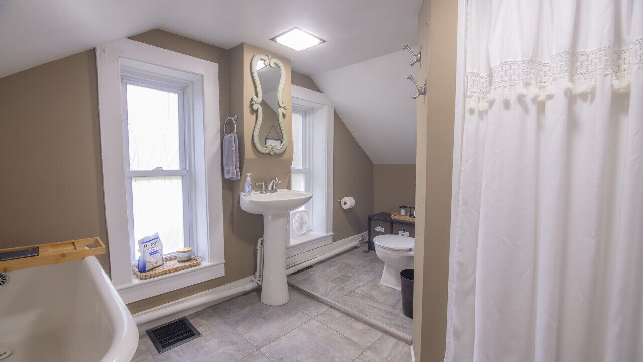 Photo of Bathroom in Queensbury