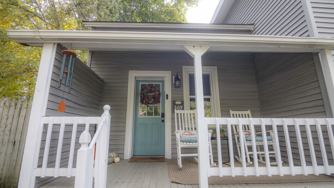 Photo of Patio Balcony in Queensbury