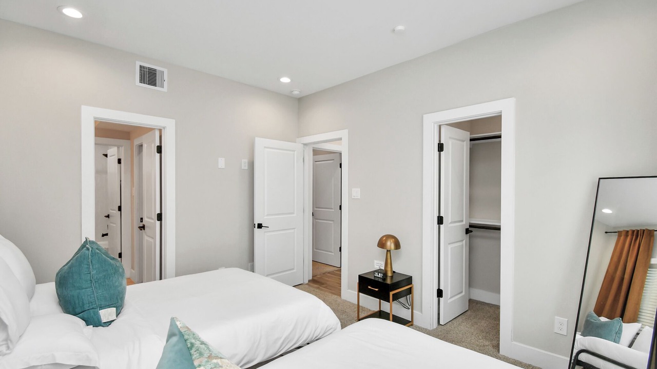 Photo of Bedroom in Brookhollow