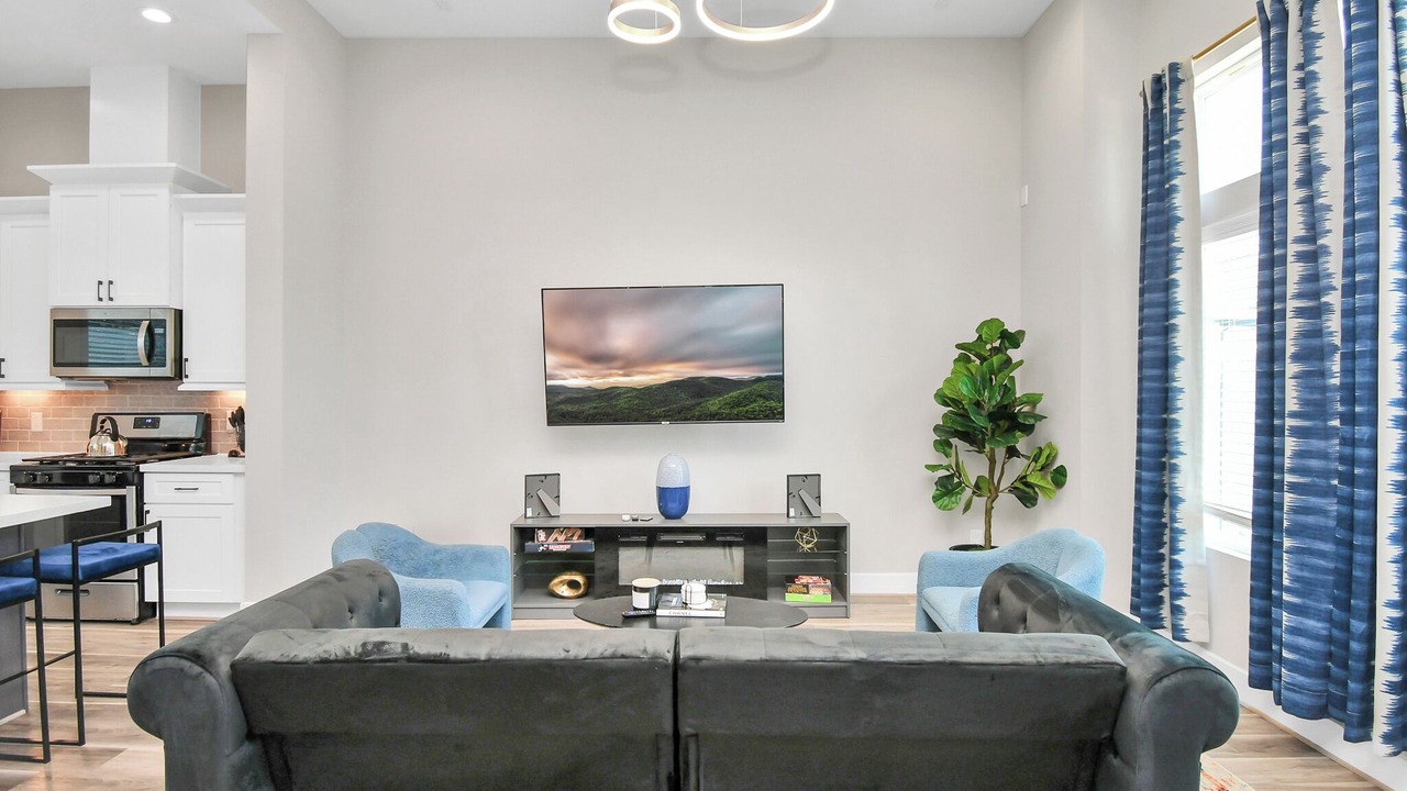 Photo of Livingroom in Brookhollow