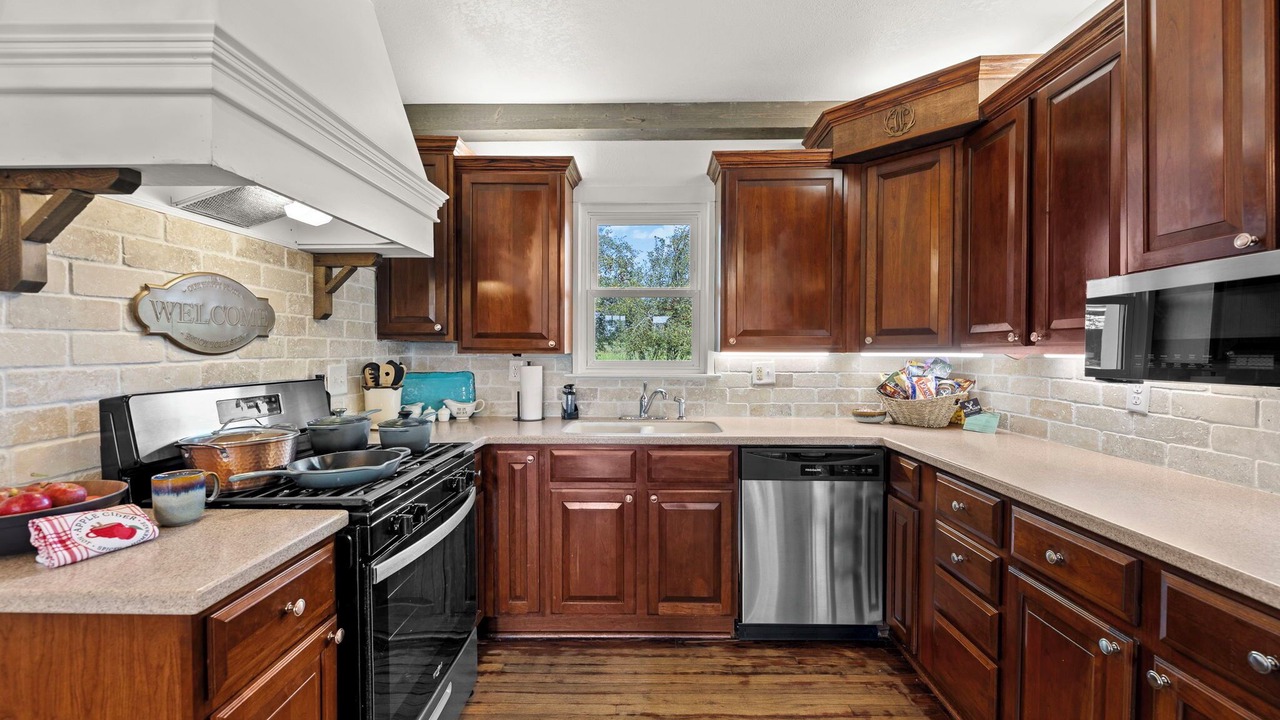 Photo of Kitchen in New Century