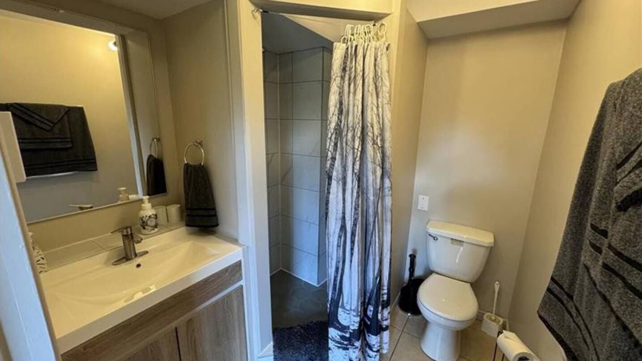 Photo of Bathroom in Scott