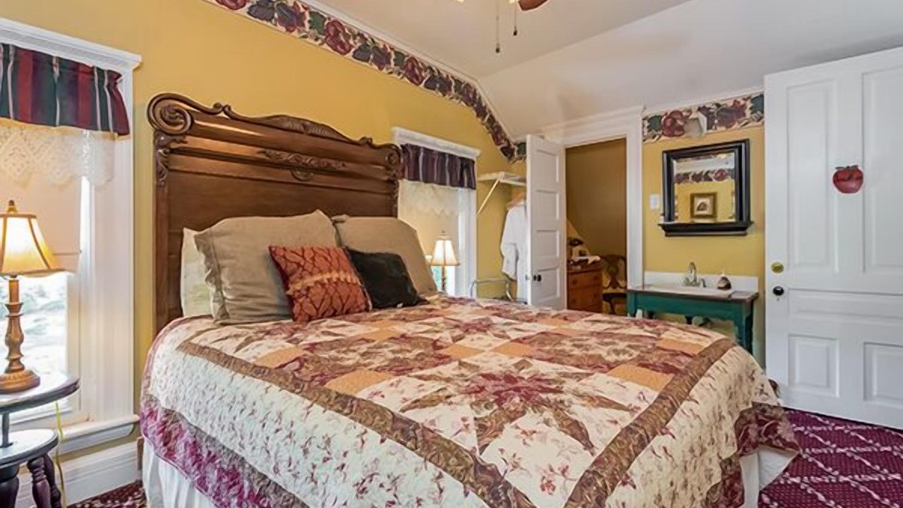 Photo of Bedroom in Fennville