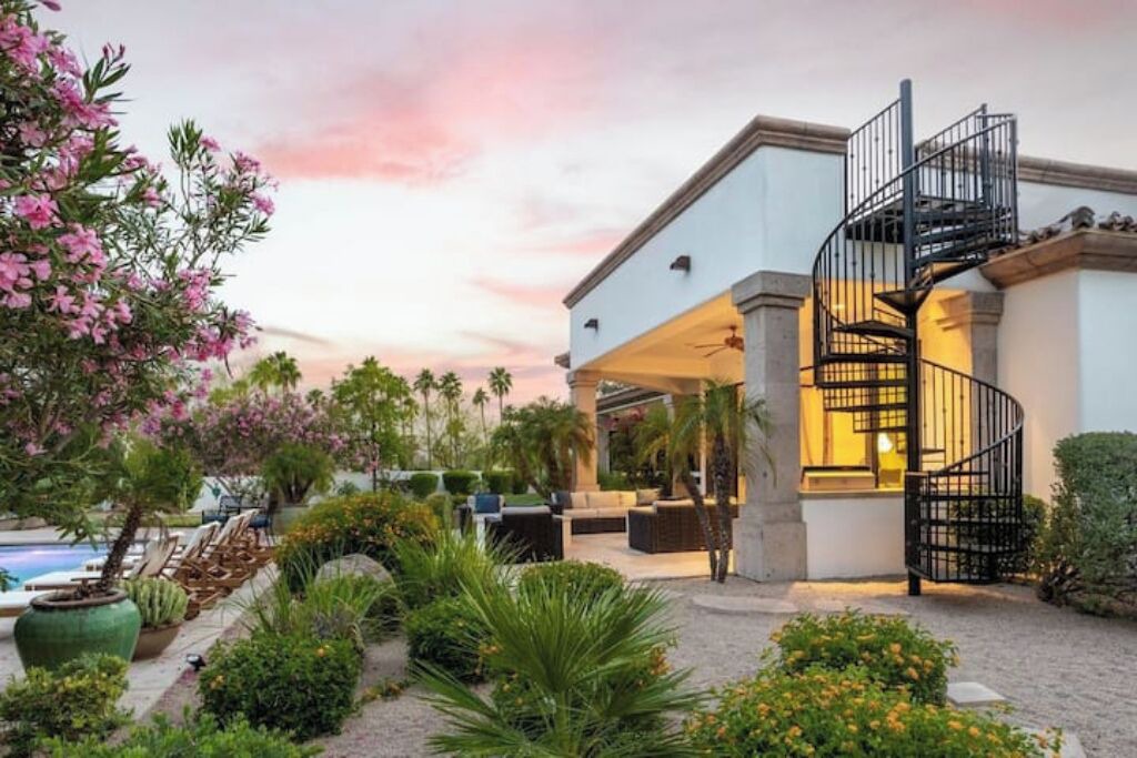 Photo of Outdoor in Camelhead Estates