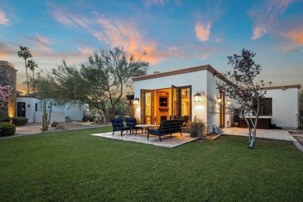 Photo of Outdoor in Camelhead Estates