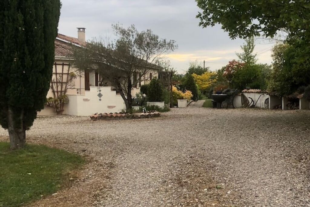 Photo of Outdoor in Coulx
