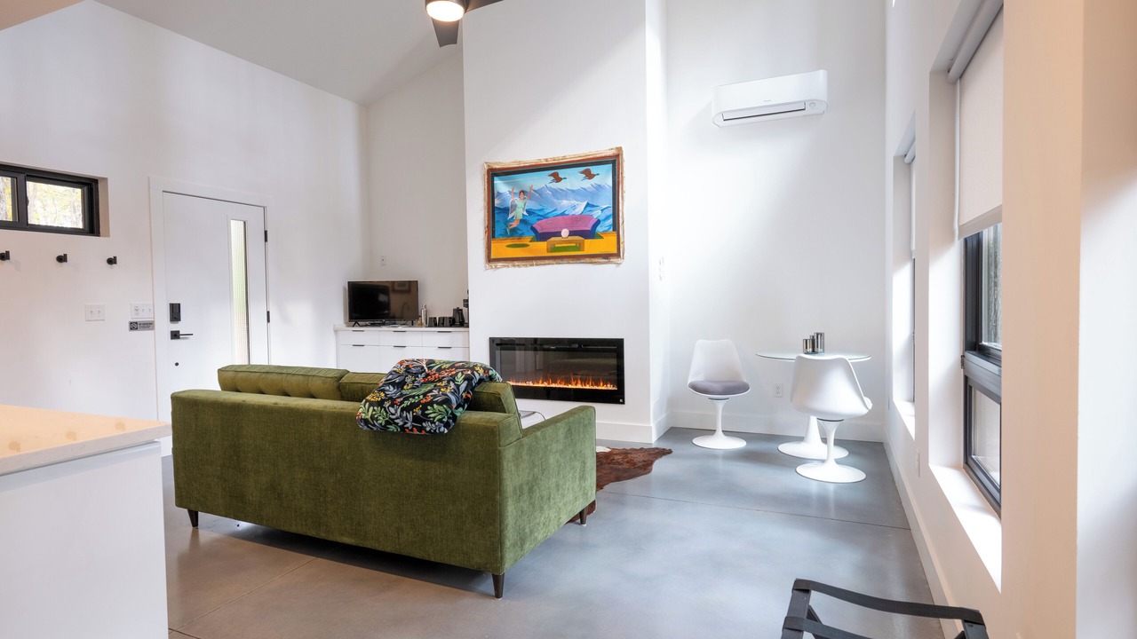 Photo of Livingroom in Cookeville