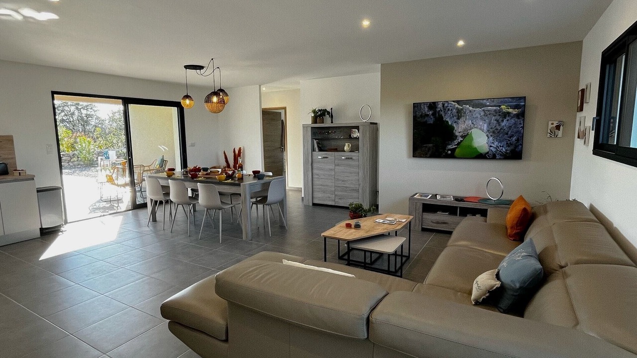 Photo of Livingroom in Joyeuse