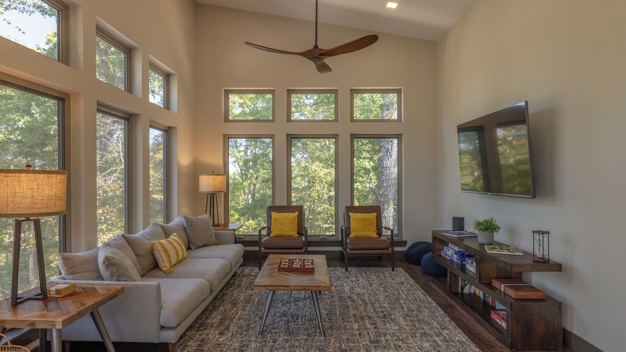 Photo of Livingroom in Innsbrook