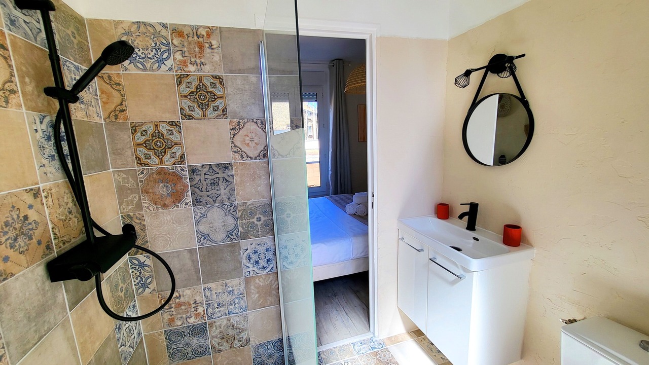 Photo of Bathroom in Courtoisville-Sillon-Moka