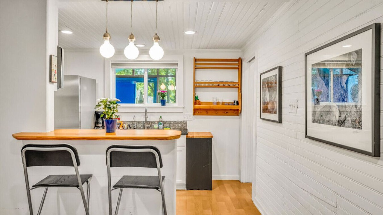 Photo of Kitchen in Chestnut