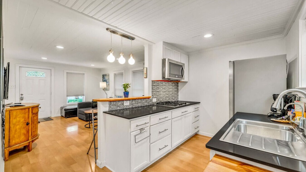 Photo of Kitchen in Chestnut