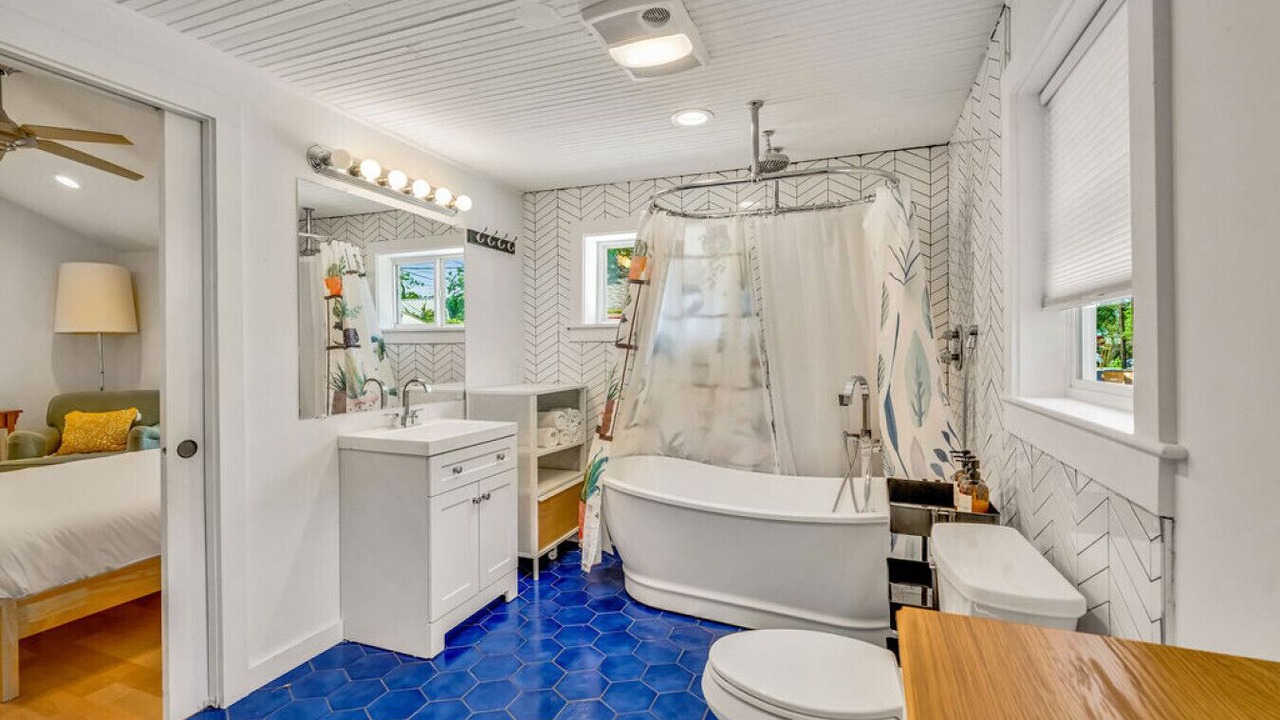 Photo of Bathroom in Chestnut