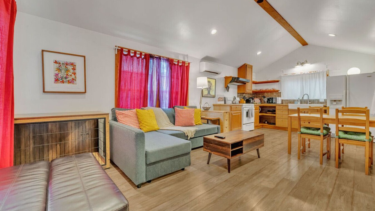 Photo of Livingroom in Chestnut