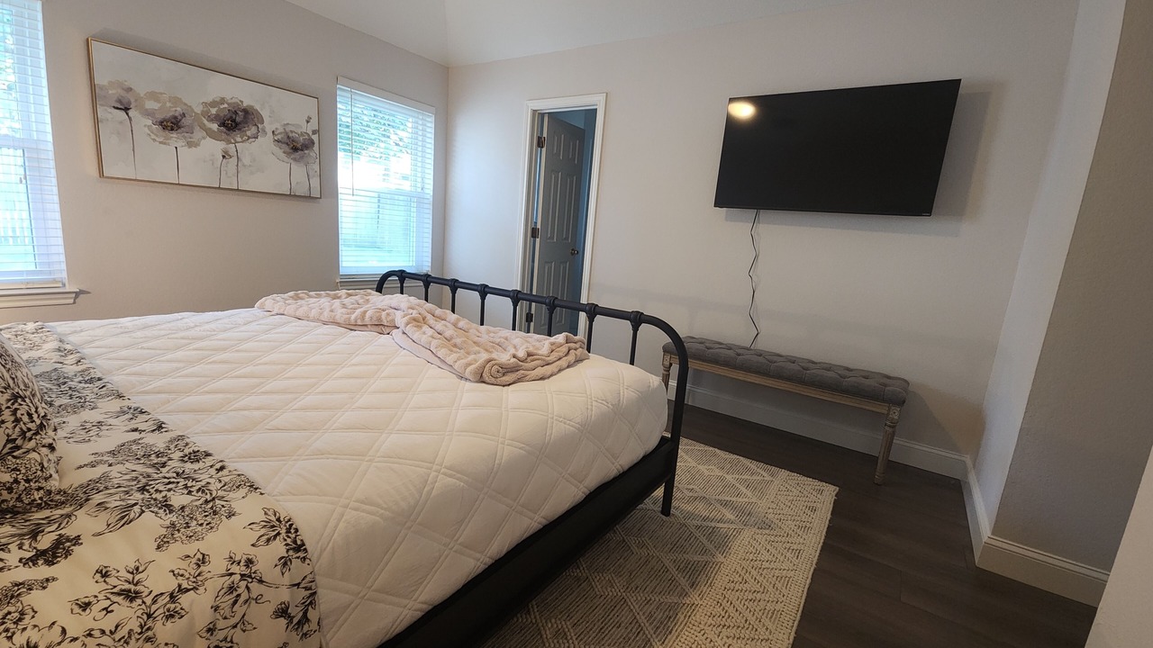 Photo of Bedroom in Roanoke