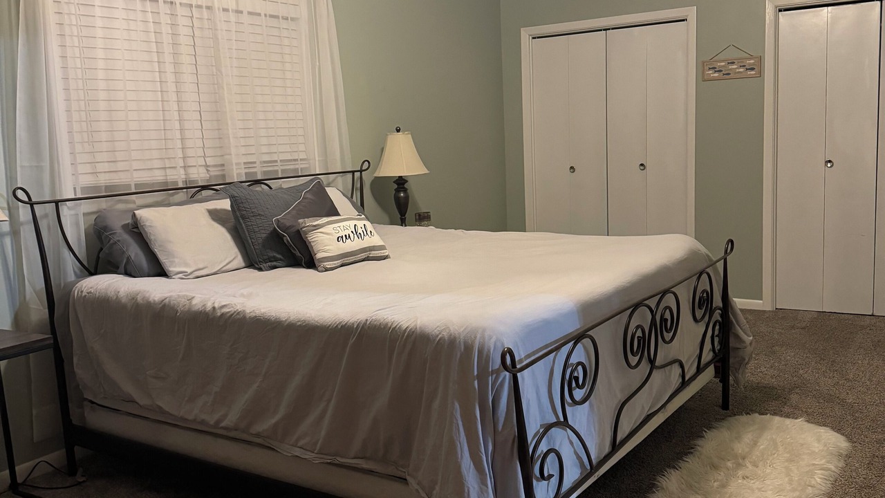 Photo of Bedroom in Lake Ozark