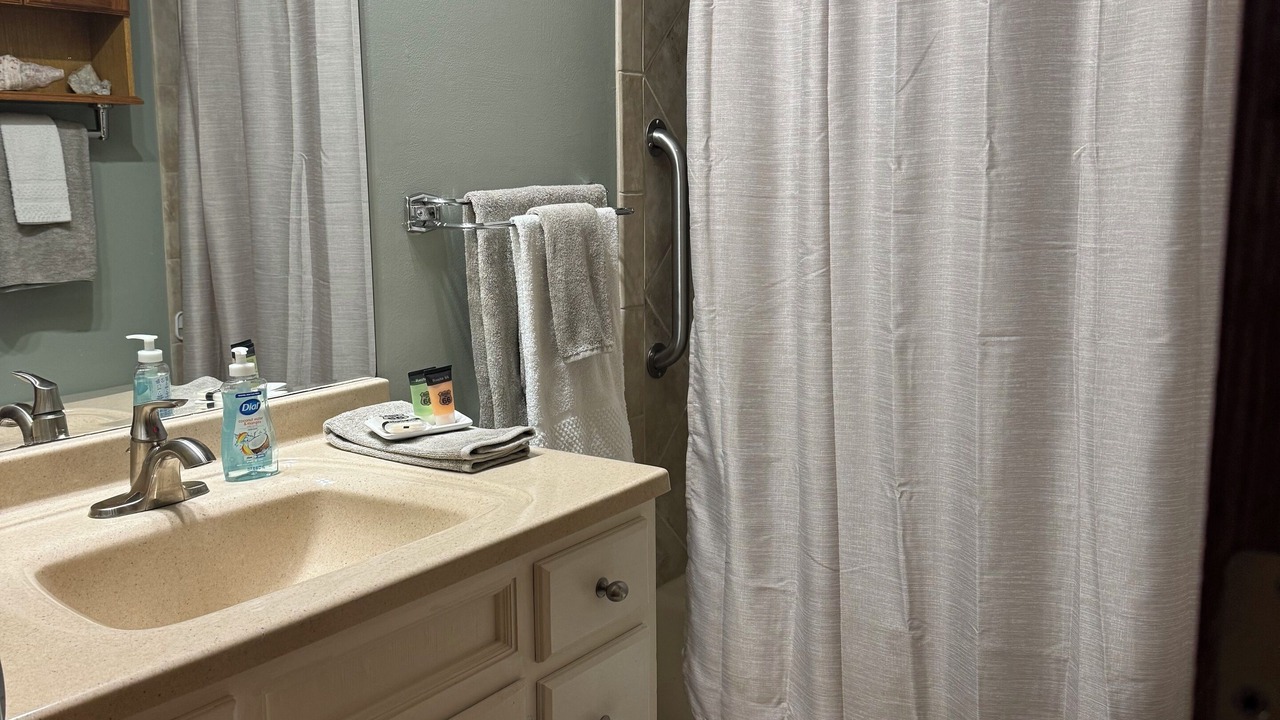 Photo of Bathroom in Lake Ozark