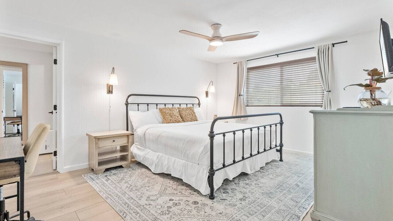 Photo of Bedroom in Crescent City North
