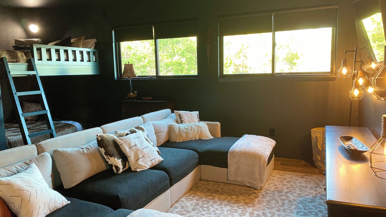 Photo of Livingroom in Austin