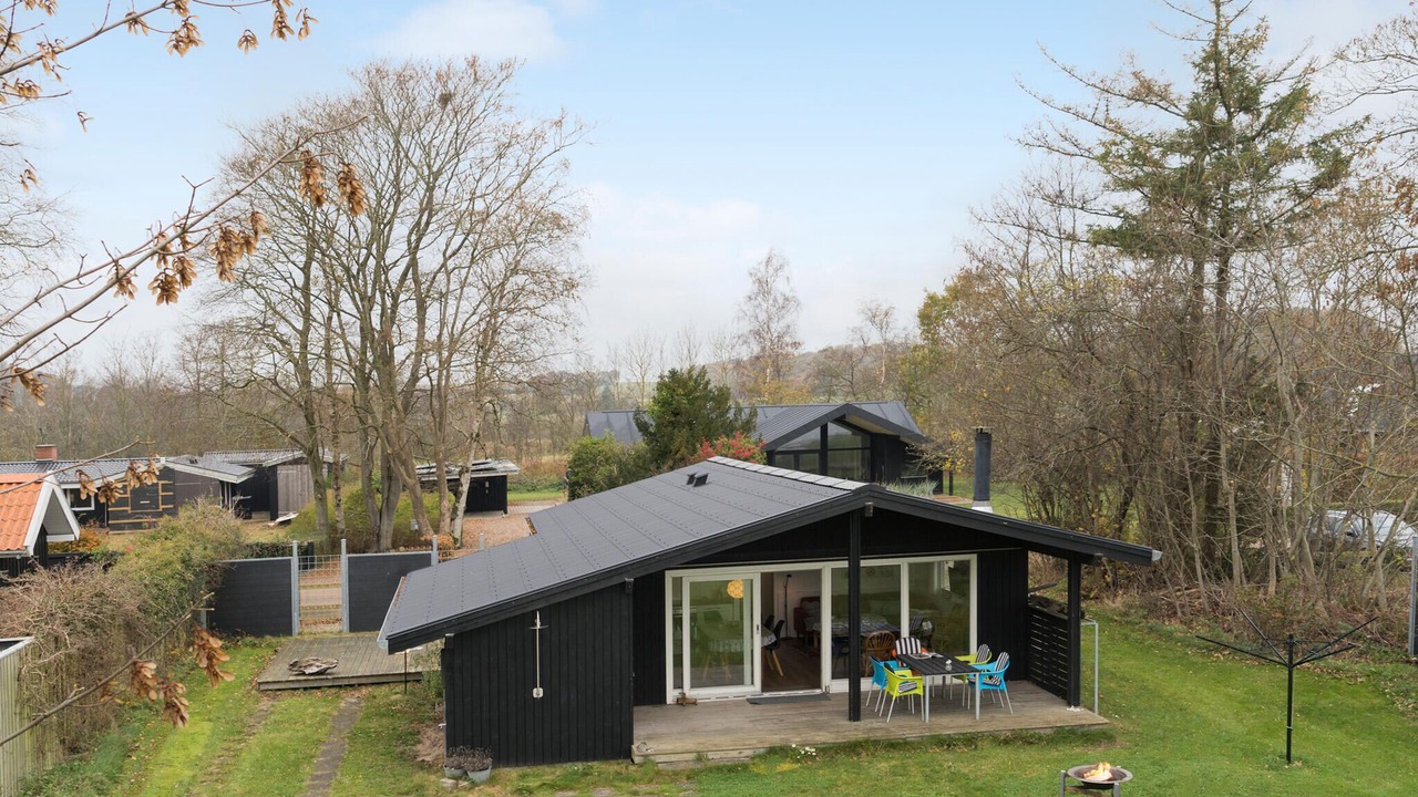 Photo of Others in Bjert