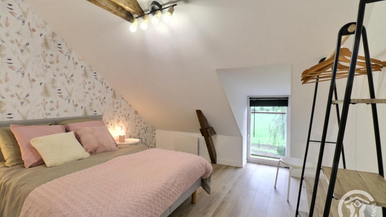 Photo of Bedroom in Mezieres-sur-Couesnon