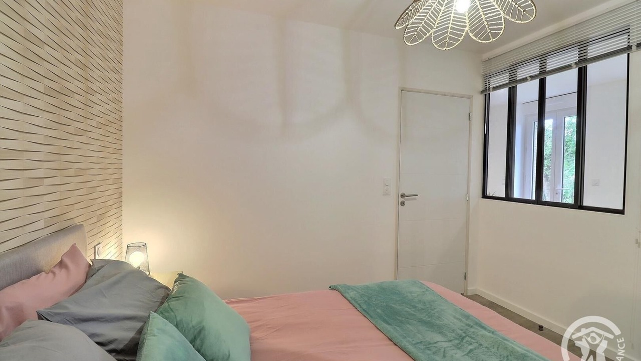 Photo of Bedroom in Mezieres-sur-Couesnon