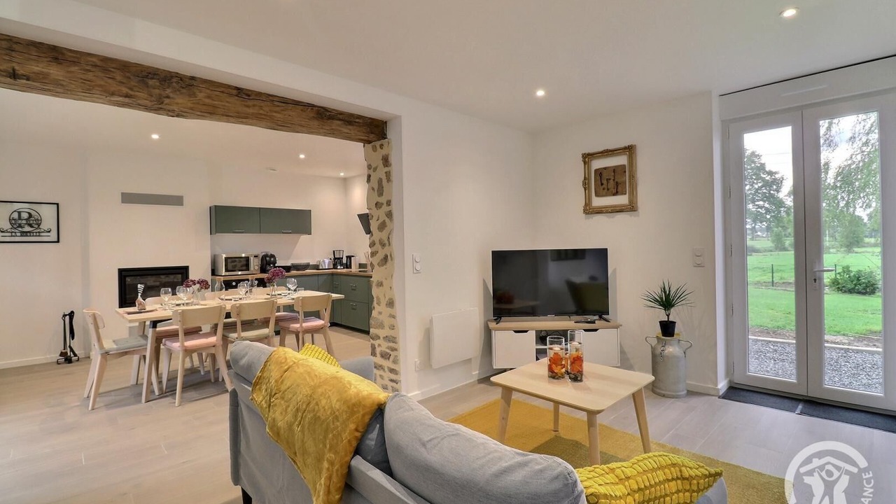 Photo of Livingroom in Mezieres-sur-Couesnon