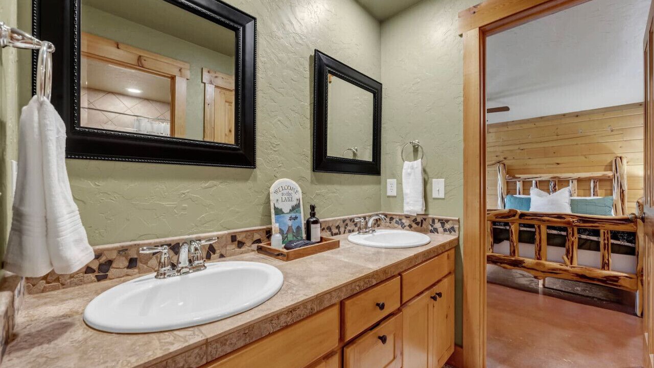Photo of Bathroom in Granite Shoals