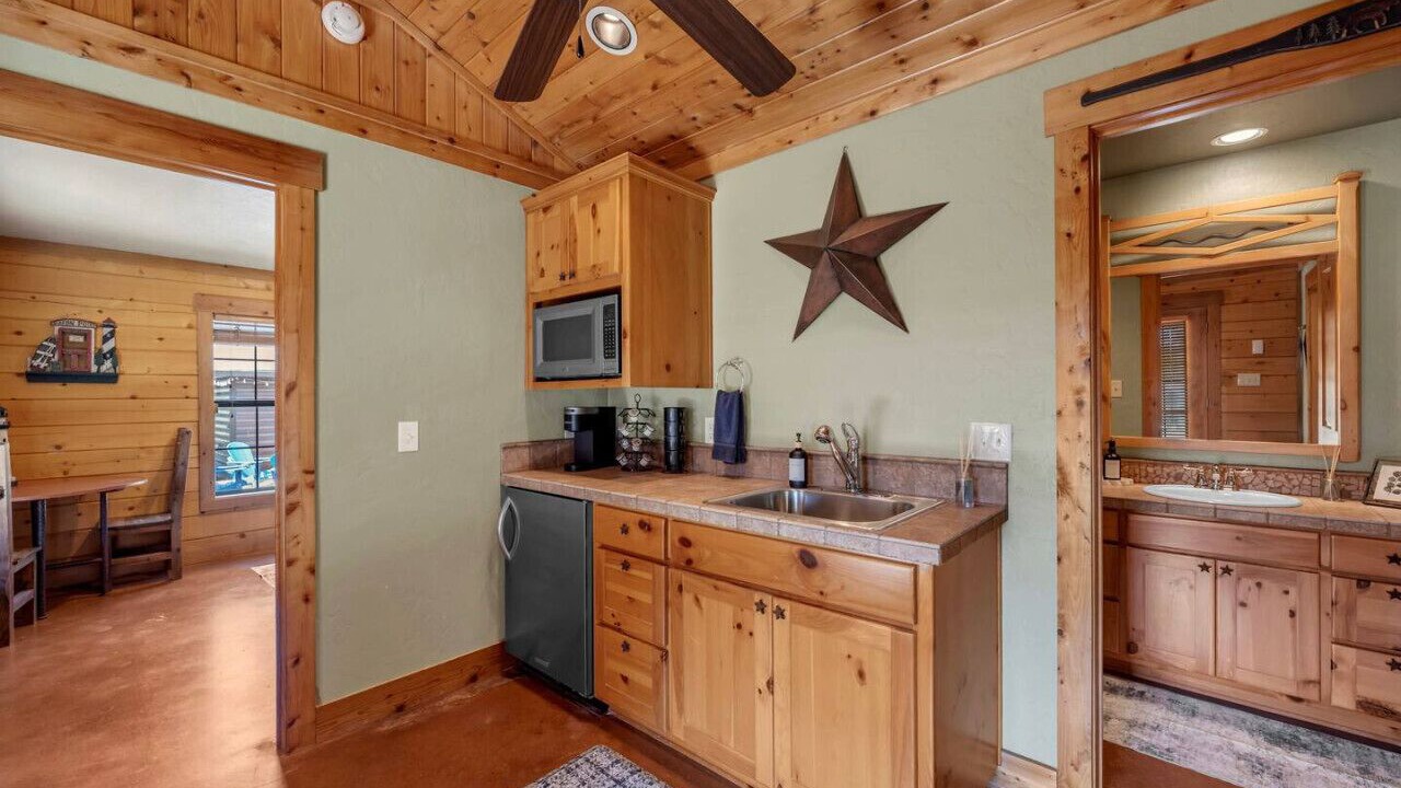 Photo of Kitchen in Granite Shoals