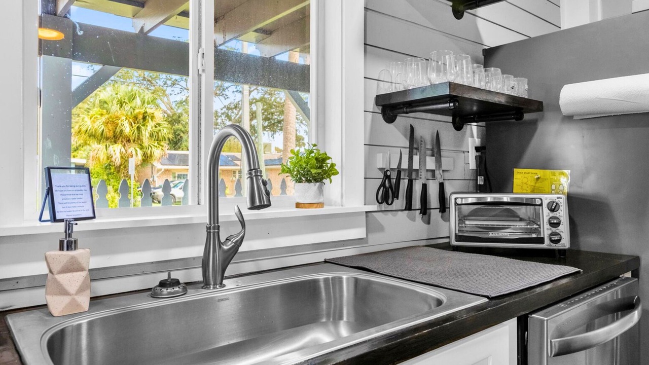 Photo of Others in Walkers Holly Hill