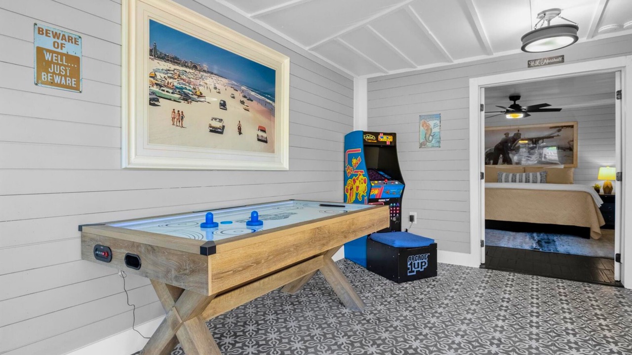 Photo of Others in Walkers Holly Hill