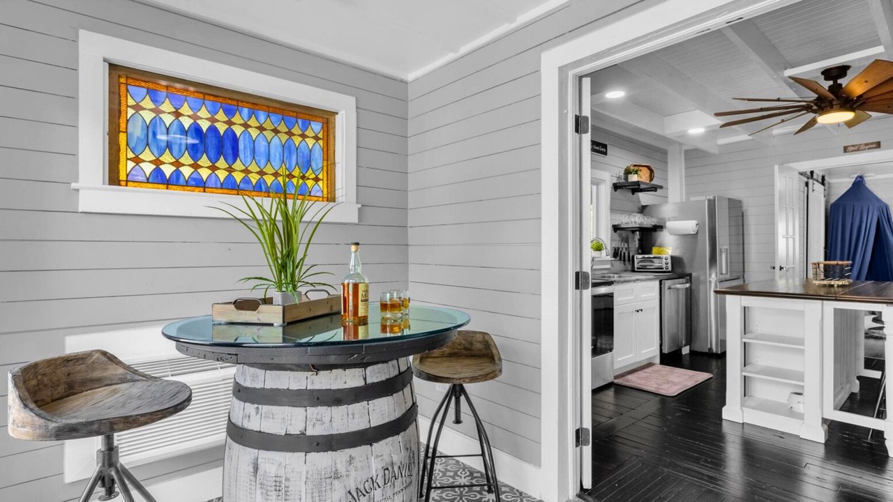 Photo of Others in Walkers Holly Hill