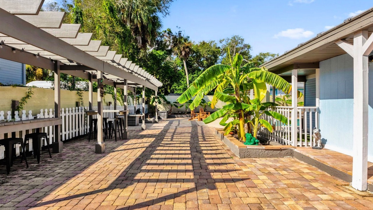 Photo of Outdoor in Walkers Holly Hill