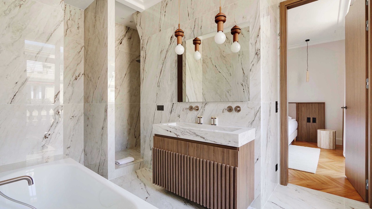 Photo of Bathroom in Porte-Dauphine