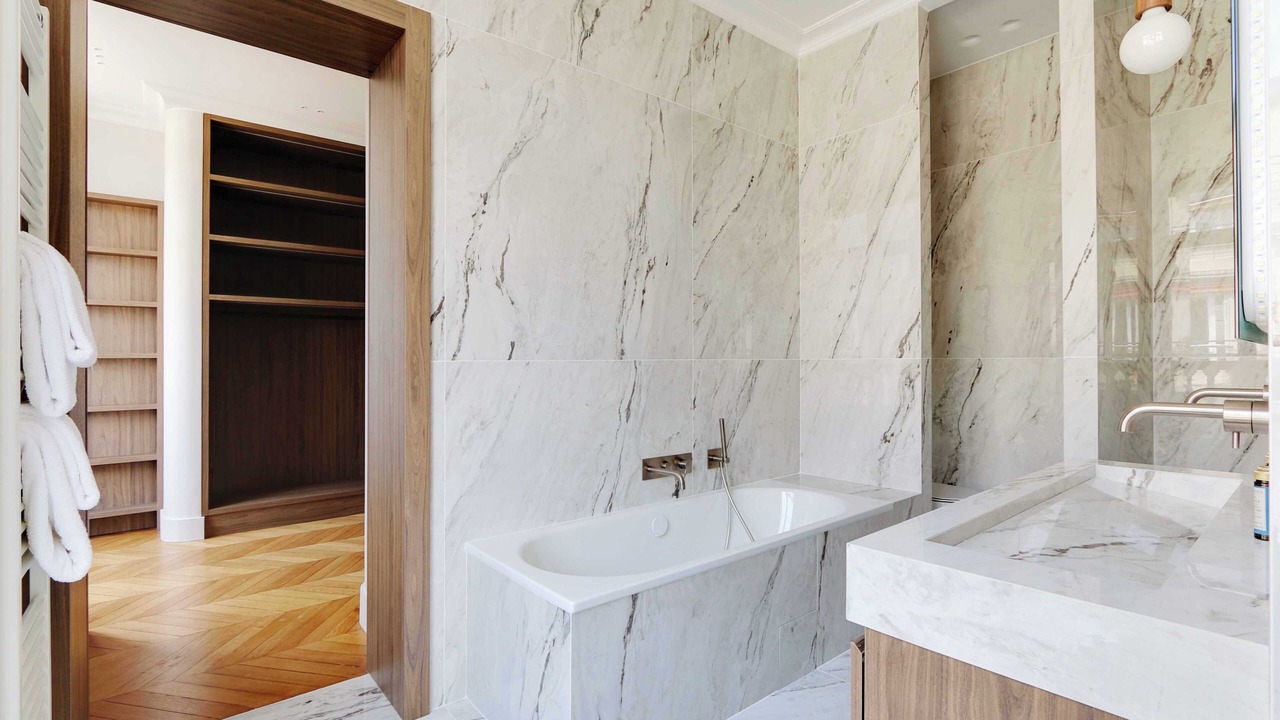 Photo of Bathroom in Porte-Dauphine