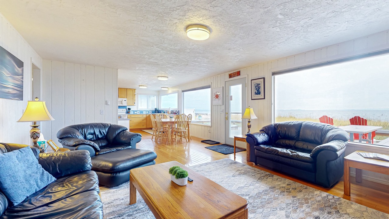 Photo of Livingroom in Sequim