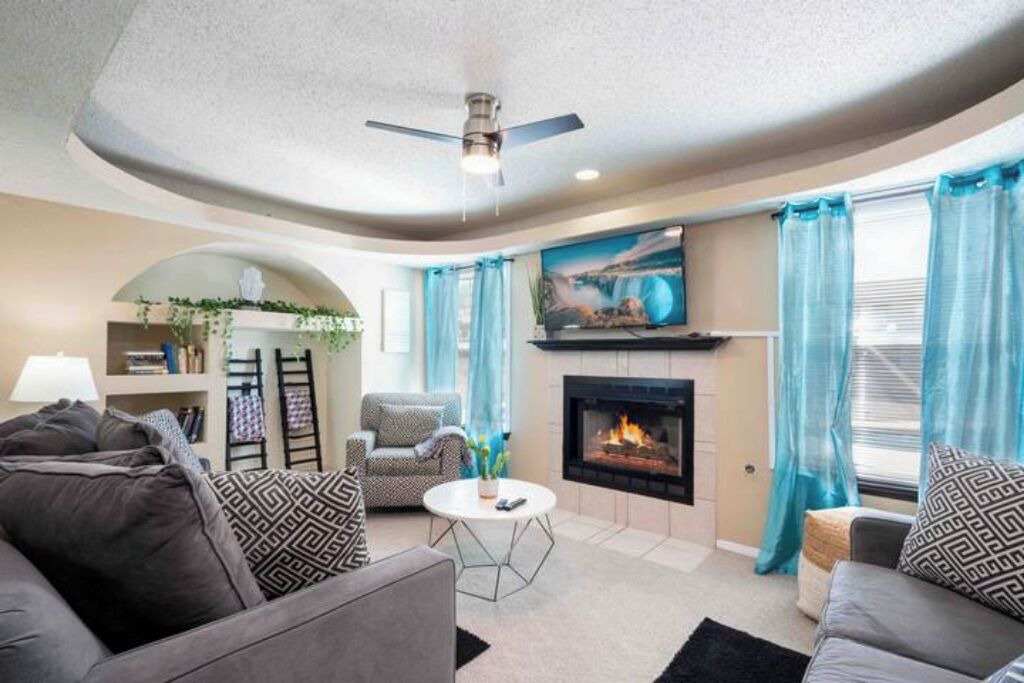 Photo of Livingroom in Biggs Field