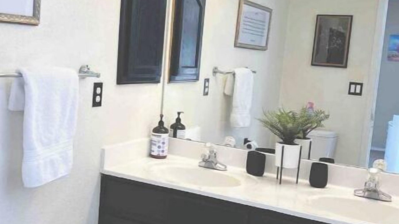 Photo of Bathroom in Biggs Field