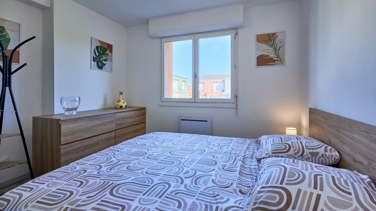 Photo of Bedroom in Courseulles-sur-Mer