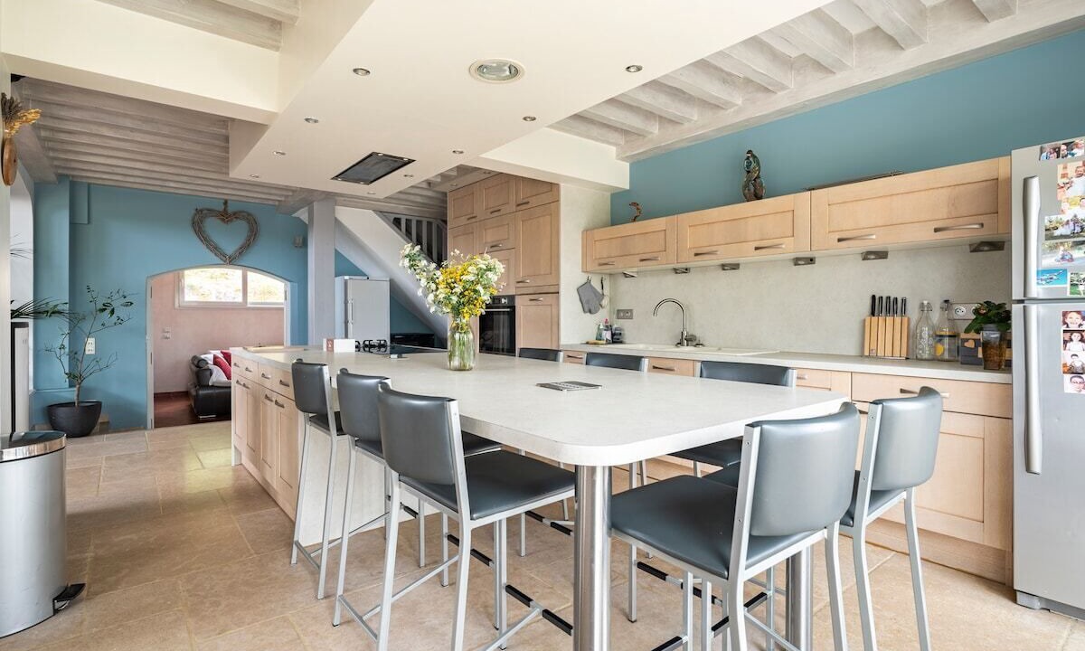 Photo of Kitchen in Mours-Saint-Eusebe