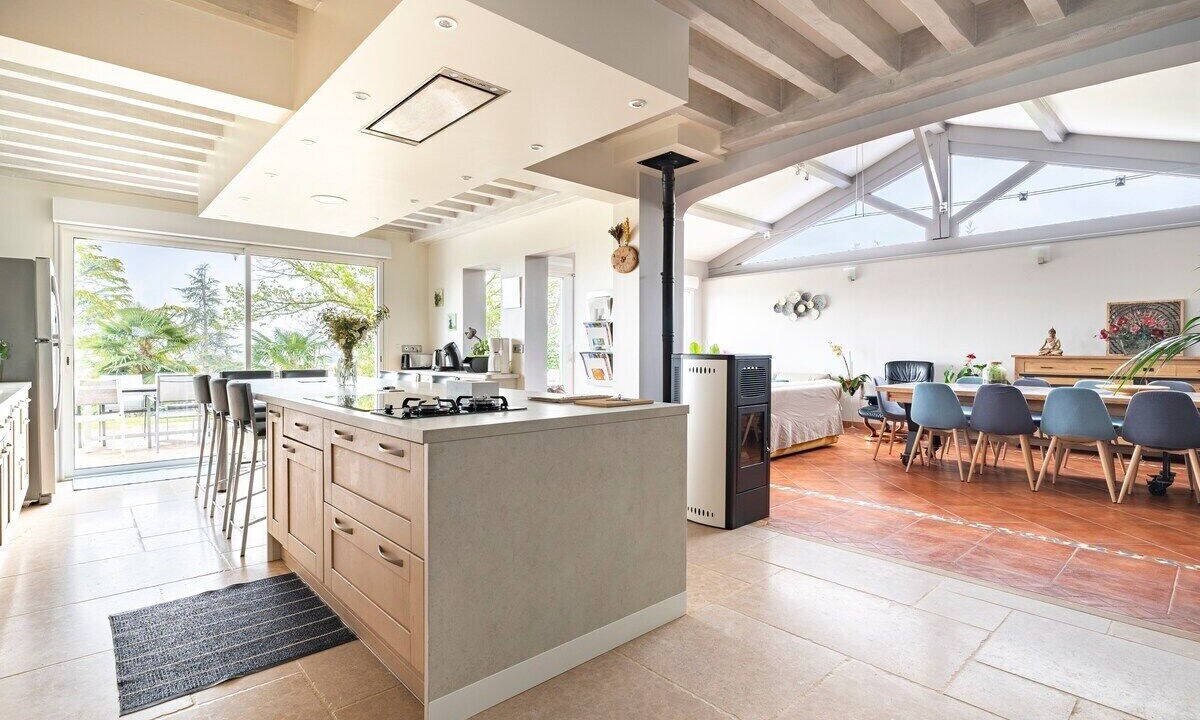 Photo of Others in Mours-Saint-Eusebe