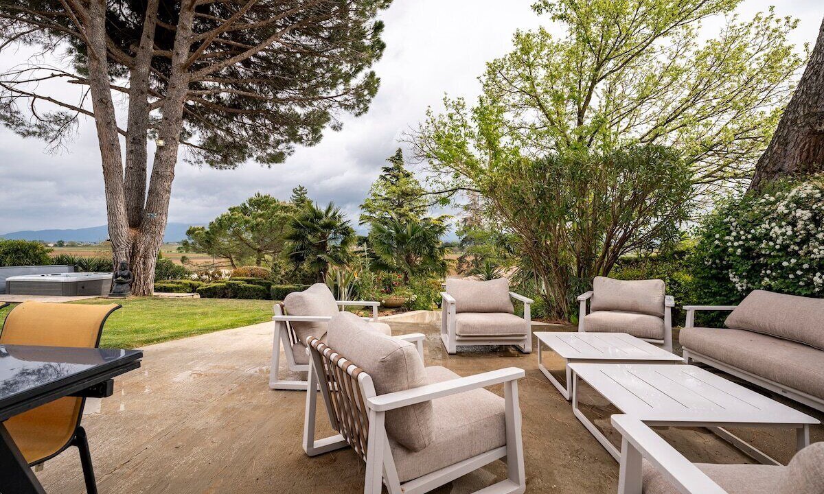 Photo of Outdoor in Mours-Saint-Eusebe