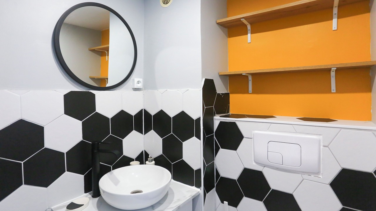 Photo of Bathroom in Sainte-Anne - Faubourg Noyon
