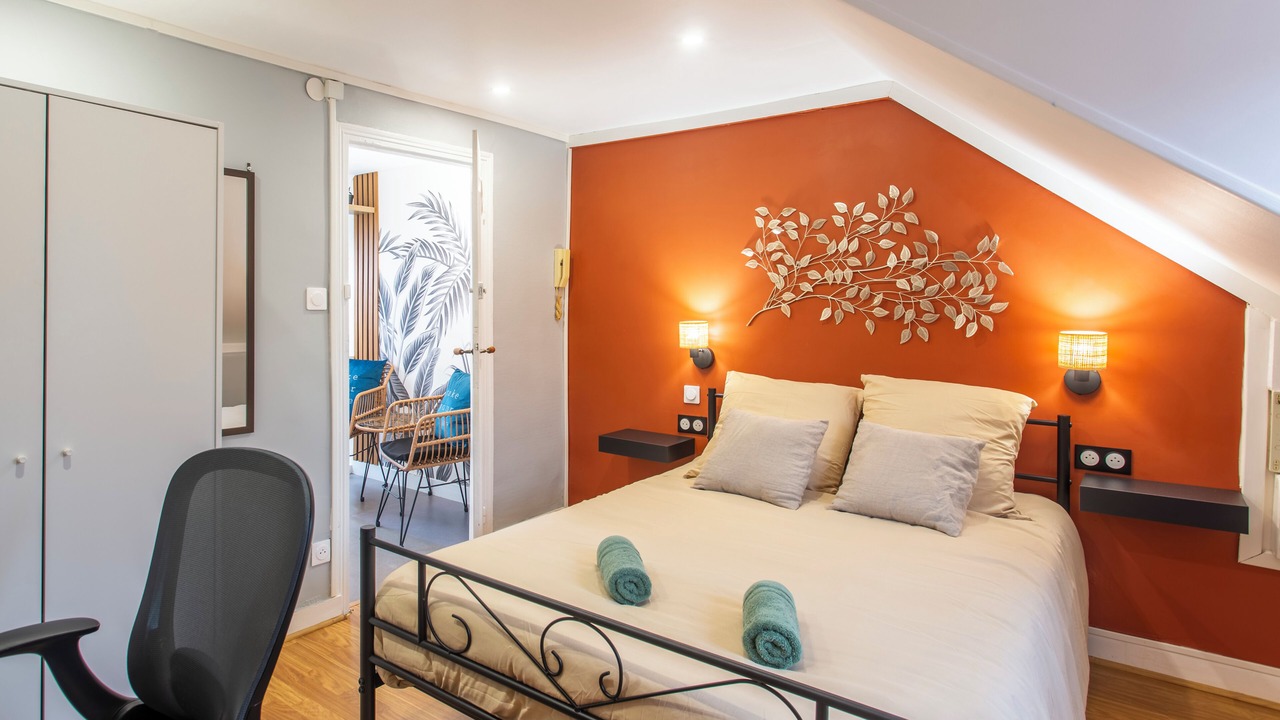 Photo of Bedroom in Sainte-Anne - Faubourg Noyon