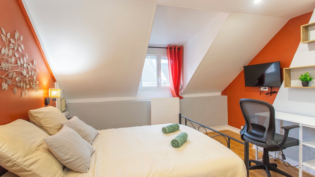 Photo of Bedroom in Sainte-Anne - Faubourg Noyon